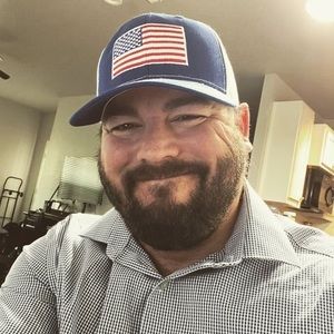 Meet your Posher, Jonathan